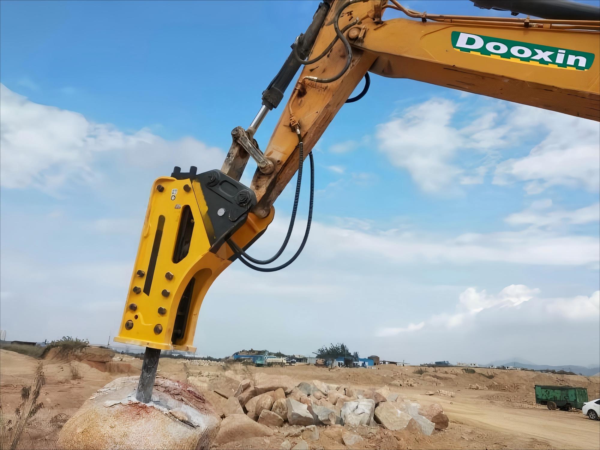 Det viktiga tillbehöret för Crawler Excavator - Breaking Hammer